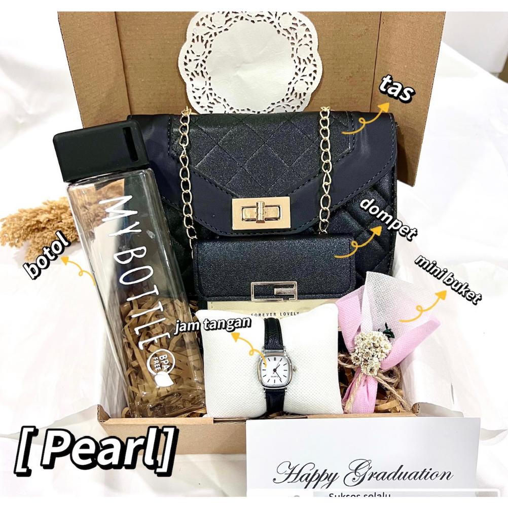 

PREMIUM [BTL] Kado Hampers Gift Box Hadiah Cewek Wanita Perempuan Ulang Tahun Birthday Wisuda Graduation Anniversary Pernikahan Wedding Valentine Lebaran Natal Tahun Baru Christmas New Year Ibu Guru Kualitas no 1