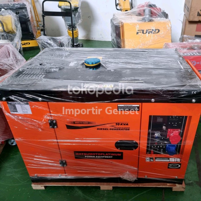 GENSET SILENT 10 KVA.. 11 KVA GENKII JAPAN GENERATOR