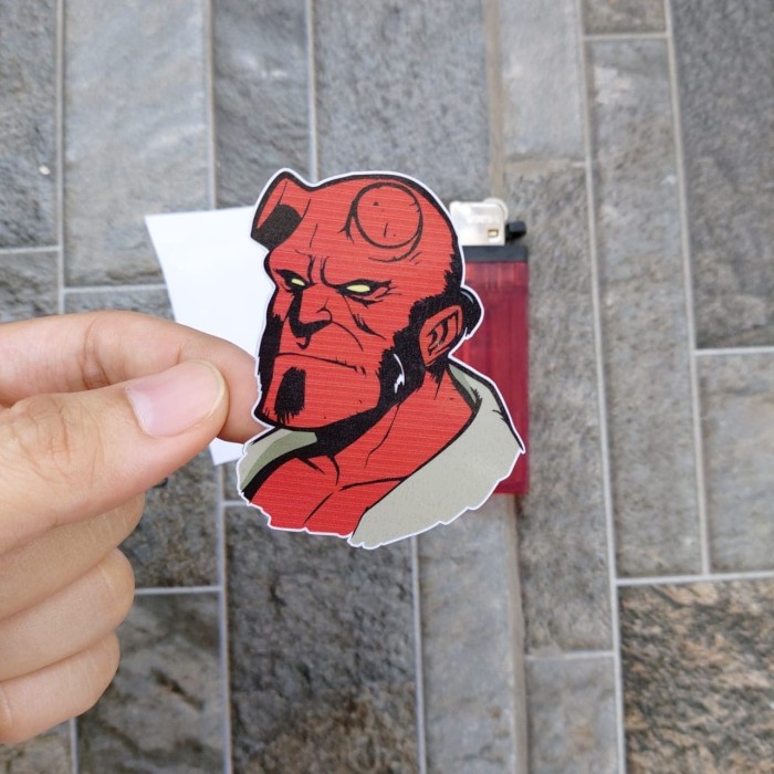

Terlaris - Stiker Vinyl Karakter Hellboy Kartun Motor Helm Laptop HP Buku Koper
