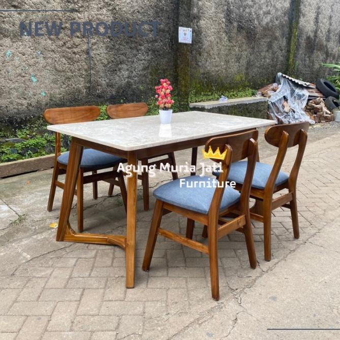MEJA MAKAN MARMER MINIMALIS 4 KURSI JATI MITAHOMBING55