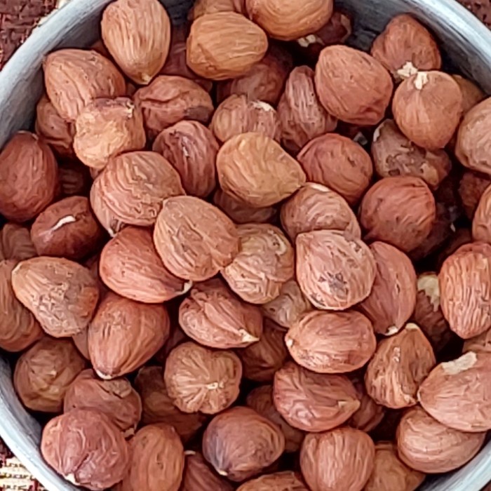 

Kacang - Kacang Hazelnut Mentah Kupas 1Kg