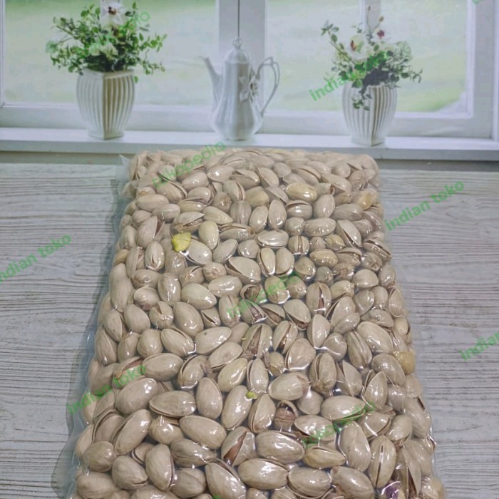 

Kacang - Kacang Pistachio / Pistachio Nuts / Fustuk / Panggang / Pistachio 1 Kg