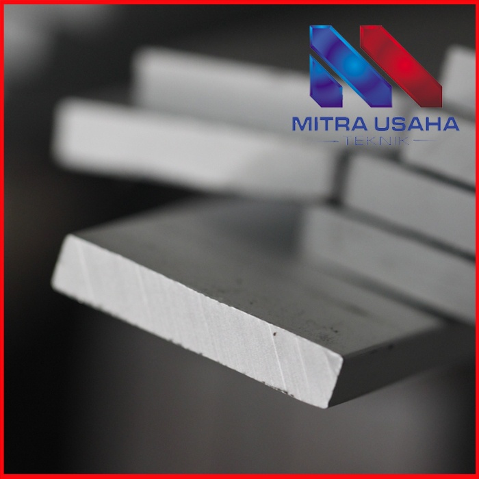 PLAT STRIP BESI 5 X 50 X 6000 MM