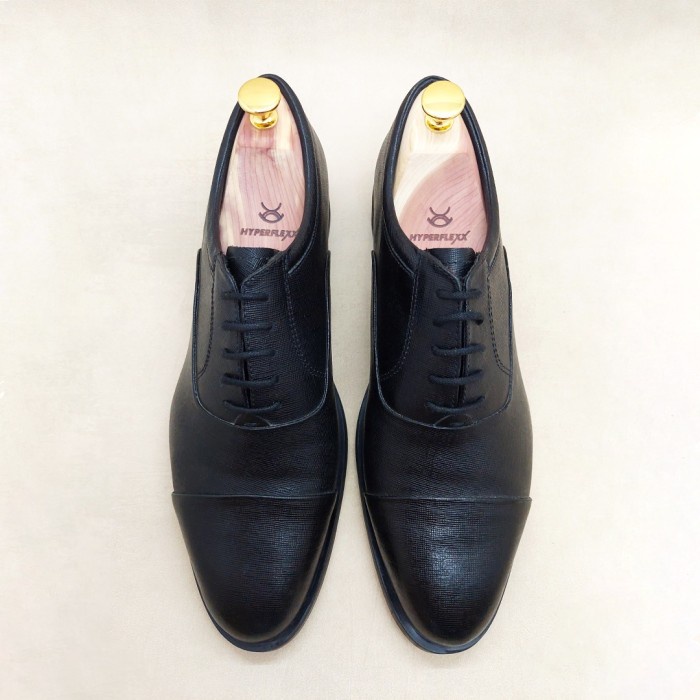 CEDAR WOOD SHOE TREE HYPERFLEXX SHOES SADDLE SHAPPER SEPATU ORIGINAL TERBARU