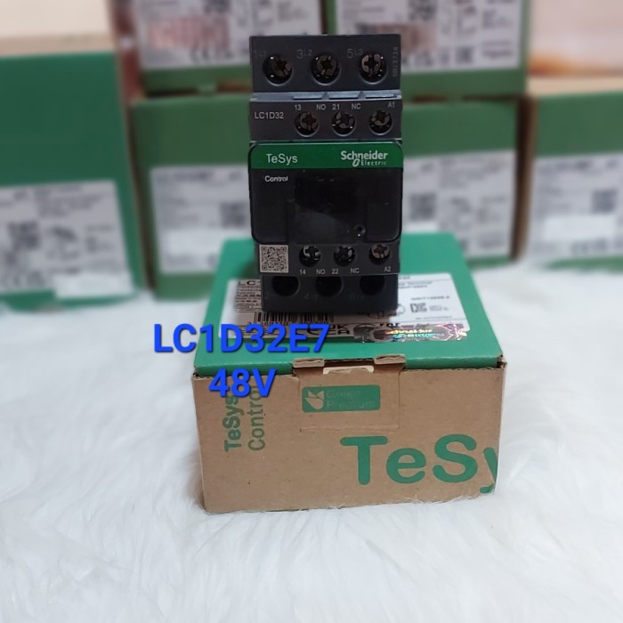 [New] Contactor/ Kontaktor Schneider Lc1D32E7 Lc1D32 E7 48V Diskon