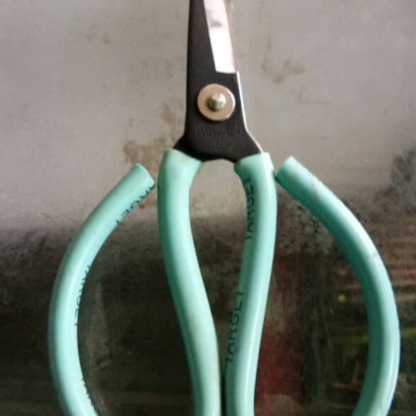 

✨Ready Gunting Target 10 Lusin Terbaru