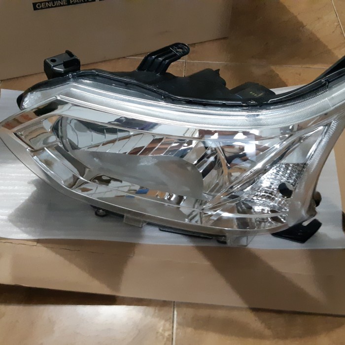 [Original] Headlamp Avanza Xenia 2015 2018 Original Kanan Diskon