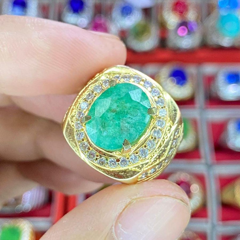 Natural Zamrud colombia/Beryl full cutting