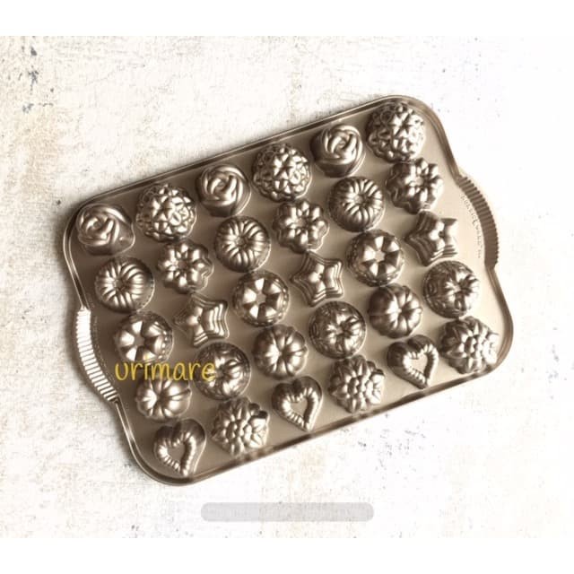 

[Baru] Nordic Ware - Teacakes And Candies Pan Loyang Kue Terbatas
