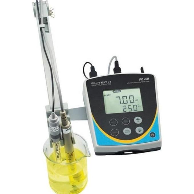 Eutech Pc 700 Benchtop Ph/Orp/Conductivity/Tds/Res/ Temp Meter Pc700