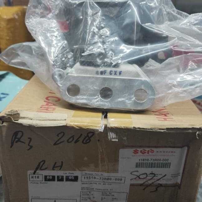 Asli Engine Mounting Ertiga Depan Kanan Original 2018