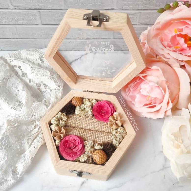 

Promo Akhir Tahun Ring Box Kotak Cincin Estetik Rustic Pastel Cod