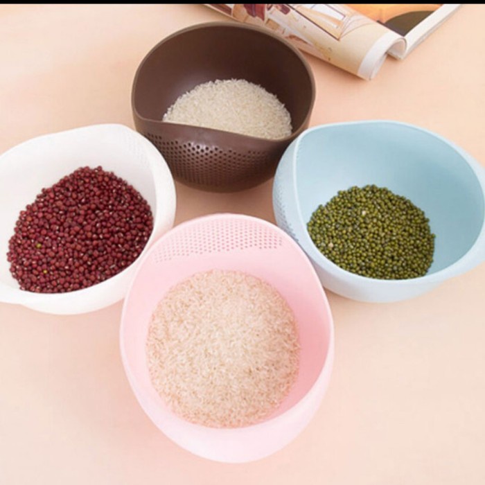 

Wadah Besar Dengan Saringan Untuk Cuci Sayur Buah