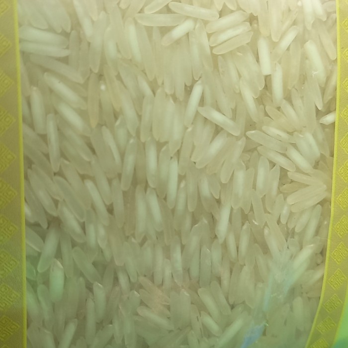 

Long White Basmati Rice / Basmati Putih / India /1 Kg