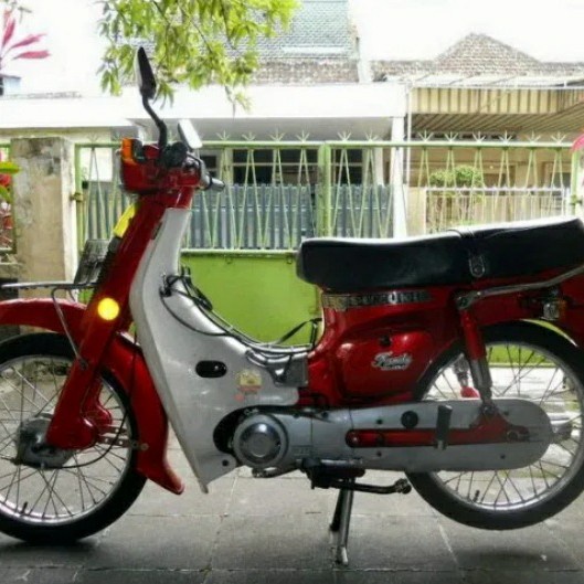 

Sticker Family Dluxe Di Tempat Accu Kiri Kanan Suzuki Fr Best