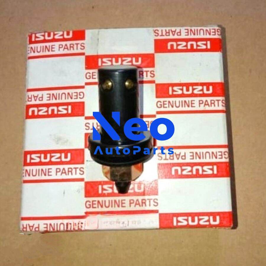 Nozzle Nozzel Nosel Wiper Belakang Isuzu Panther Lama Kotak Import