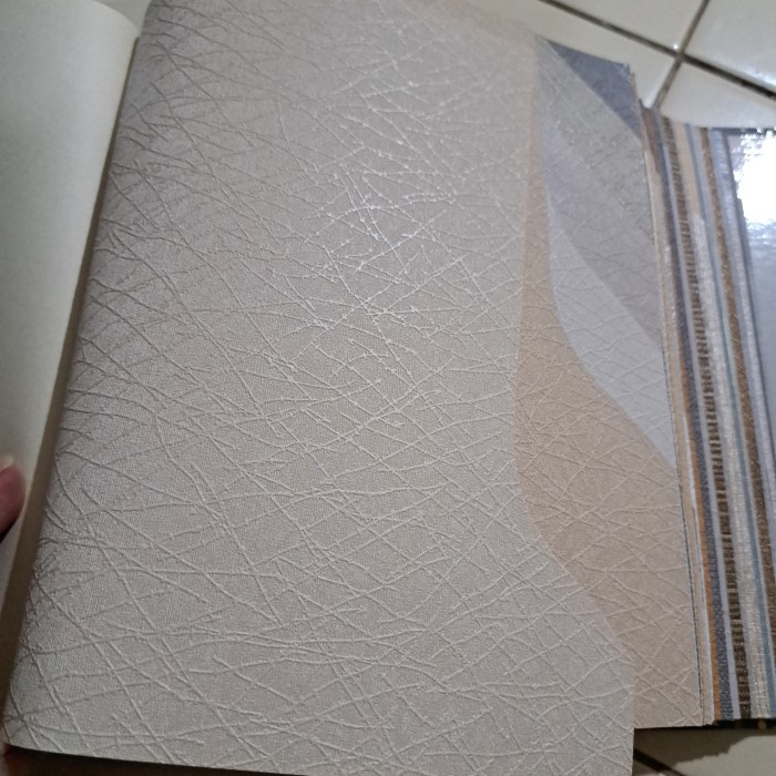 Orderan Custom Wallpaper Starwall 150Roll+Buku
