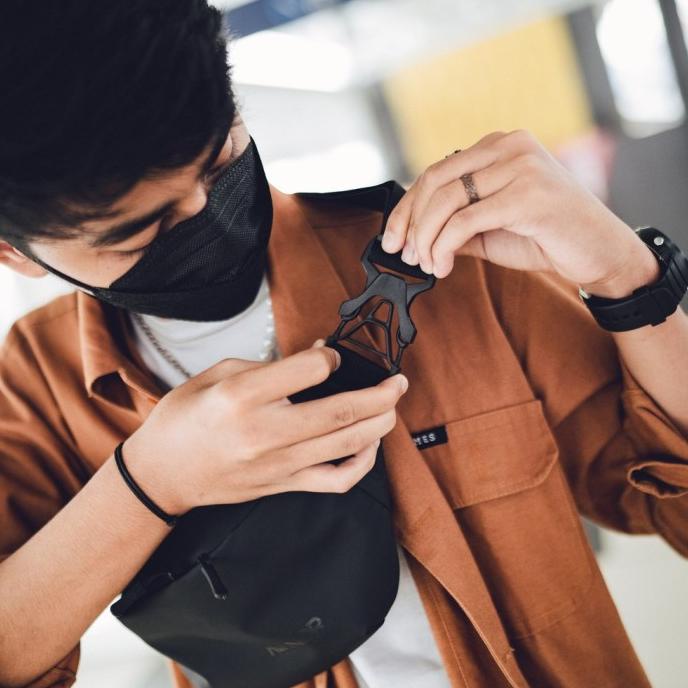 AVANDR 2X Matte Waist Bag Tas Pria Medium Waterproof Multifungsi