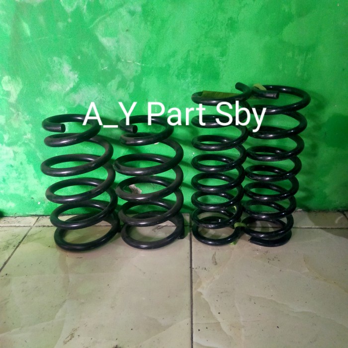 {Second} Coil Spring Per Keong Toyota Innova Reborn Ori Fullset 4pc - Belakang 1set Limited