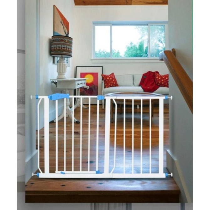 Baby Safety Gate /Pagar Bayi / Pengaman Pembatas Tangga Pintu Anak
