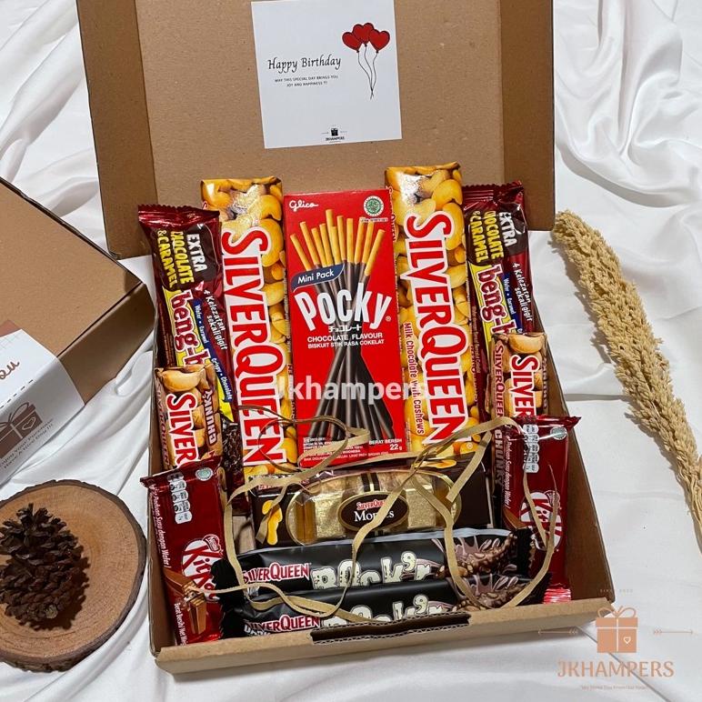 

Sale! Hampers Kado Ready Stock Hampers Coklat Hadiah Ulang Tahun hampers silverqueen kitkat pocky hampers lebaran hampers ulang tahun hampers snack lebaran kado hadiah hadiah jajan lebaran ulang tahun valentine imlek hadiah Premium