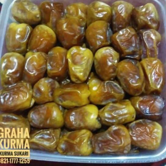 

Kurma Sukari 1Kg Madina Dates