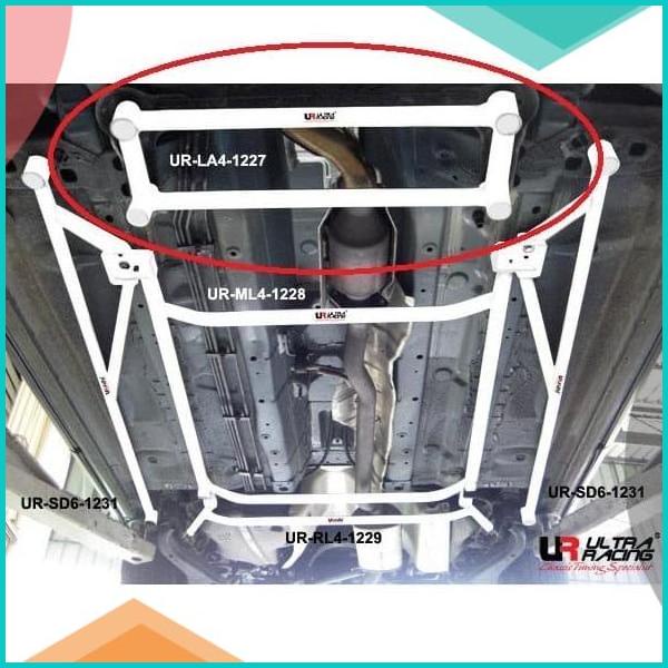 Aksesoris Stabiliser Strutbar ULTRA RACING Front lower Xtrail T31 08+