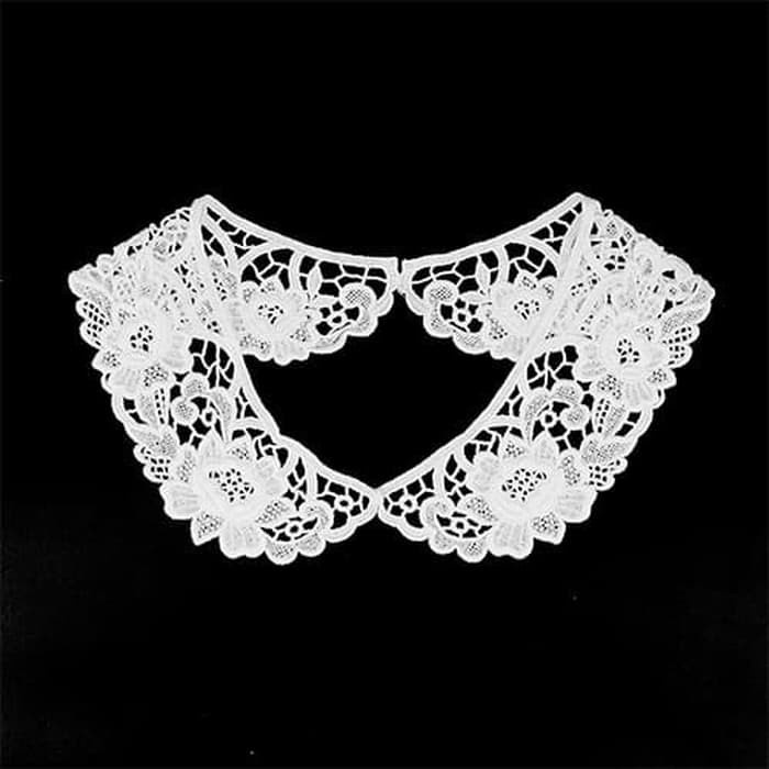 

Torenda Renda Kerah Motif Bunga (col white) / Set -NA16516