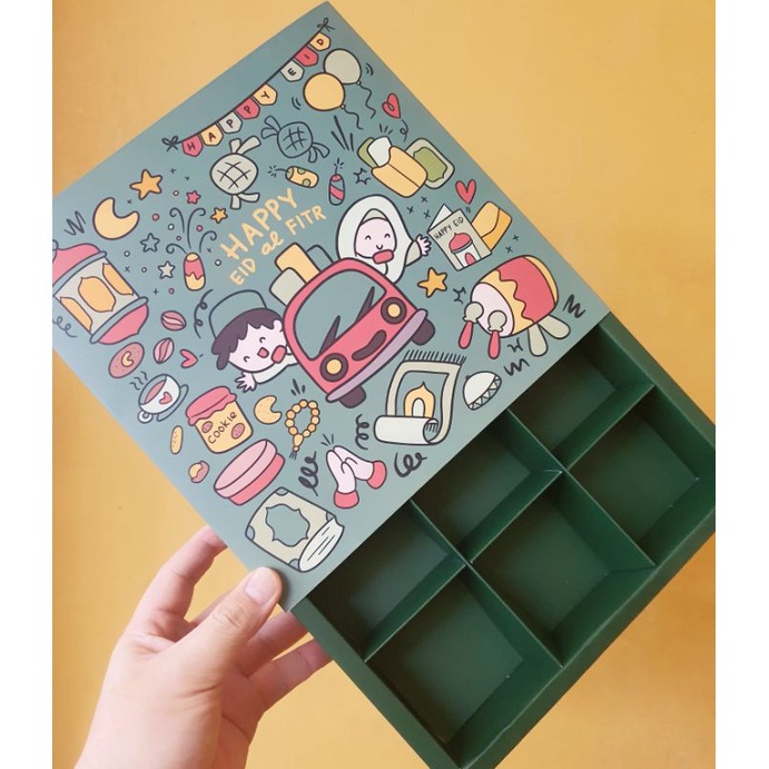 

5 pcs dus box slop idul fitri hijau motif happy eid sekat 9 uk 7.3 cm
