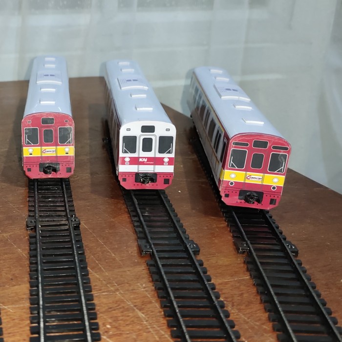 Mainan Kereta Api Commuter Line Krl