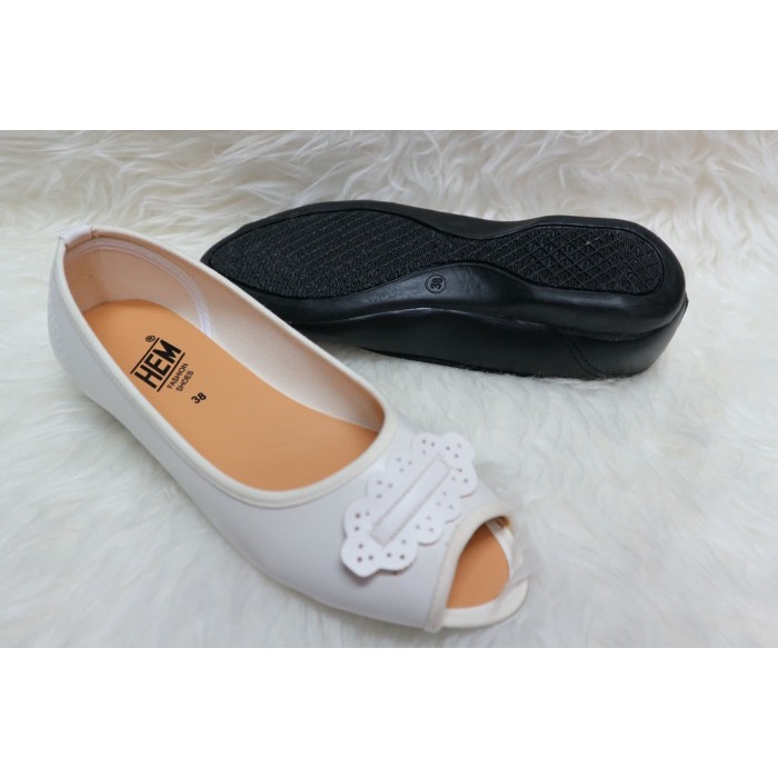 Sepatu Flat Shoes Hem Wanita - 6324