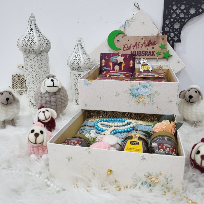 

>>>>>] Box Parcel Hadiah Kue Kering Lebaran Idul Fitri Idul Adha 006