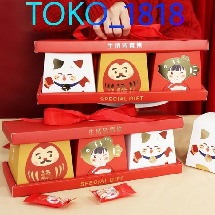 

Kotak Imlek / Dus Imlek / Box Imlek / Kotak Kue / Kotak Permen /Coklat 068