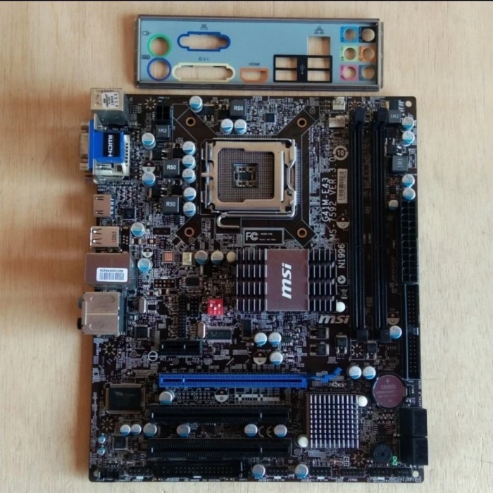 mobo g41 msi core2duo ddr 3 like new sesuai pickture