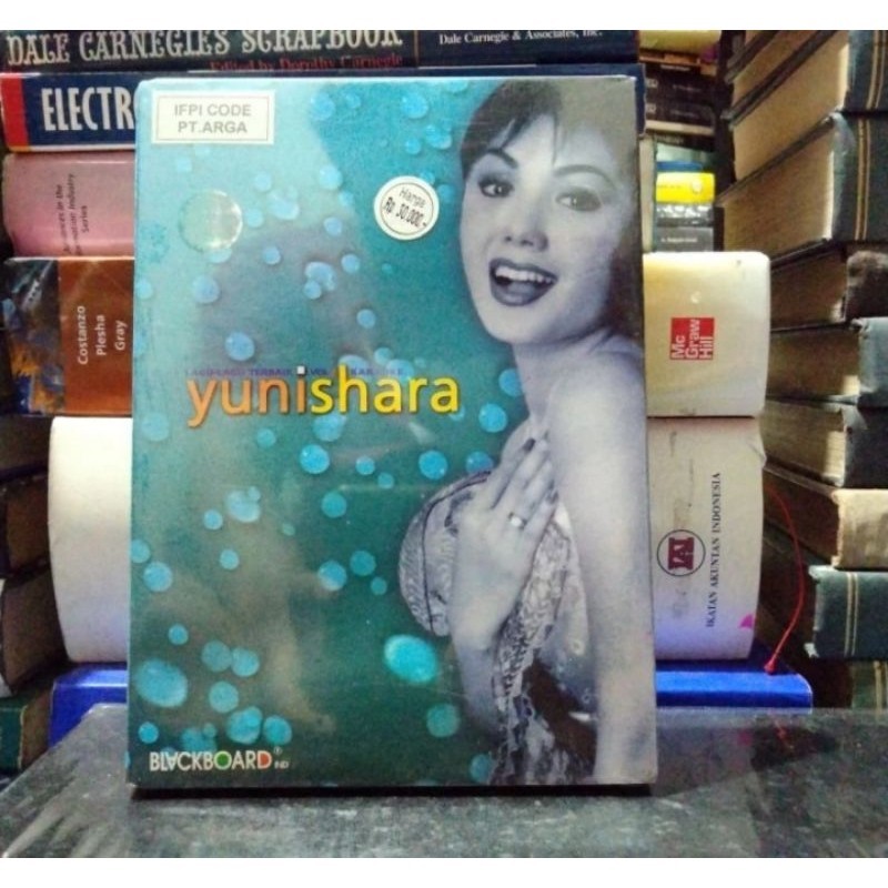VCD KAROKE LAGU TERBAIK YUNI SHARA