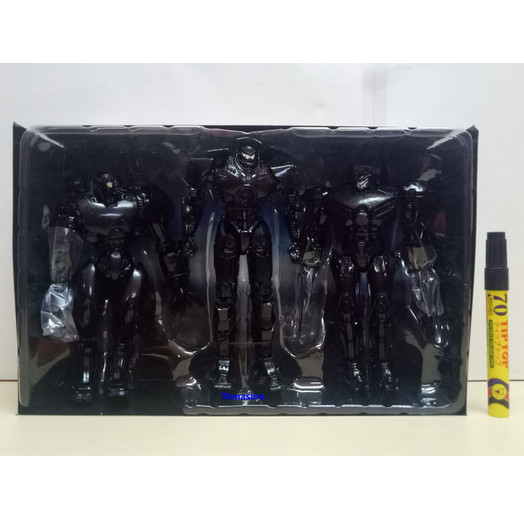 [Ori] Neca Pacific Rim Box Set Isi 3 Terbaru