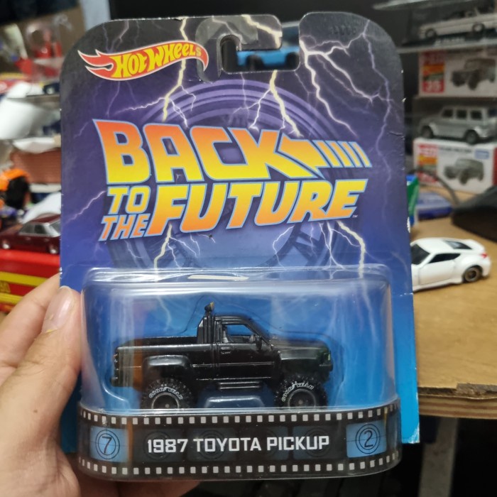 [Original] Hotwheels Back To The Future Toyota Hilux 1987 Terbaru