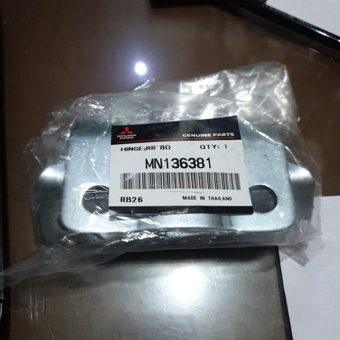 ✅Sale Engsel Pintu Bak Belakang Triton Mn136381 Terbatas