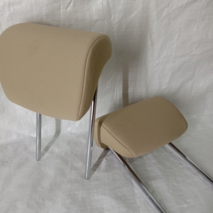 [Baru] Headrest/Sandaran Kepala Jok Belakang Mobilio Original Terbaru
