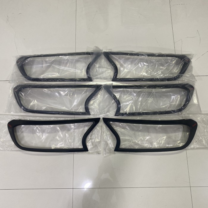 [New] Garnish Garnis Lampu Depan Head Lamp Ford Ranger T7 T8 2015-2020 Terbaru