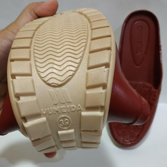 BISA COD - SANDAL SEPATU KARET EMPUK S37-41 SEPATU LENTUR WANITA YUMEIDA
