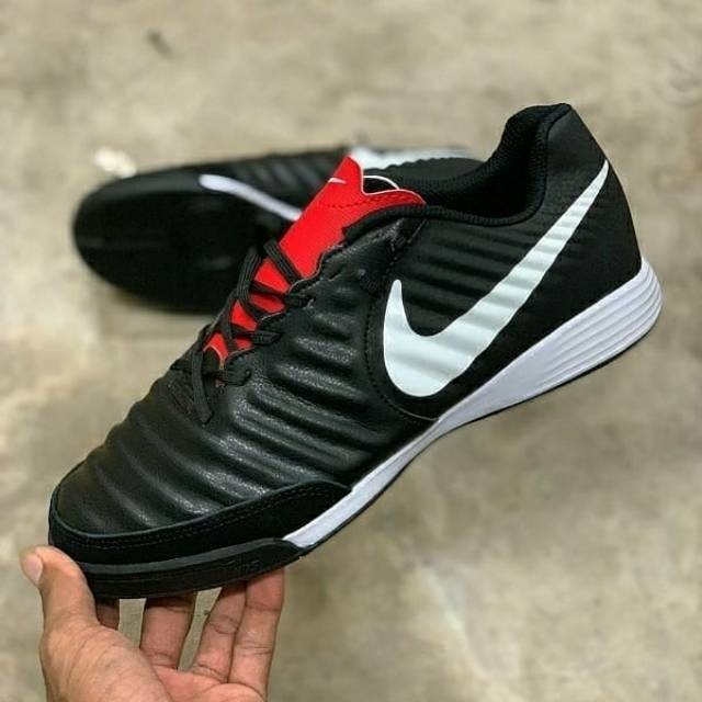 [MAD SPORT] Sepatu Futsal Tiempo X Finalle Black Light Crimson