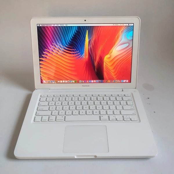 Part laptop apple macbook white 2.1 bergaransi