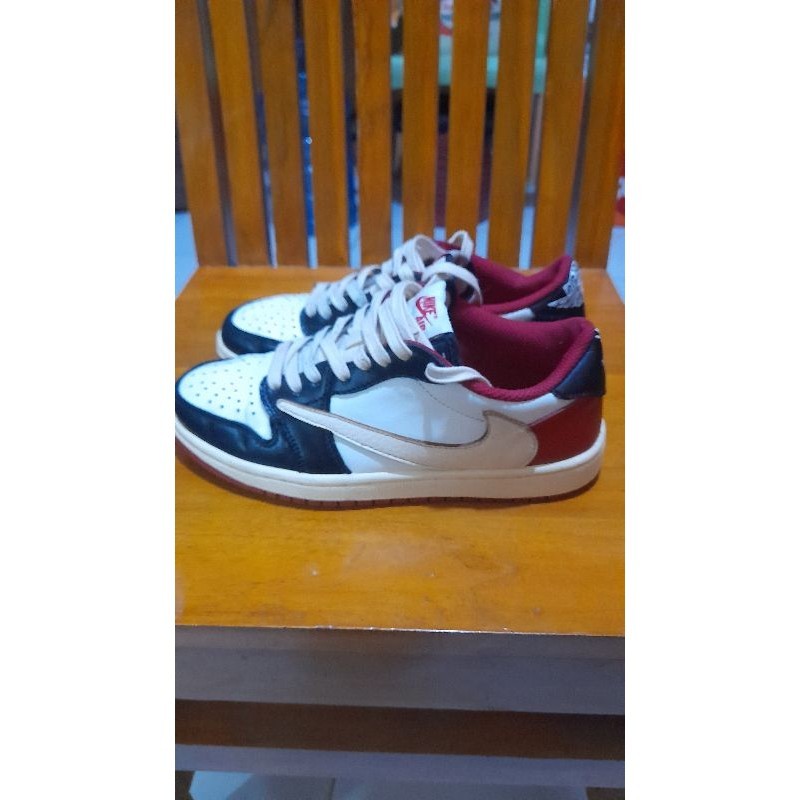 AJ LoW Fragment x Travis Scott