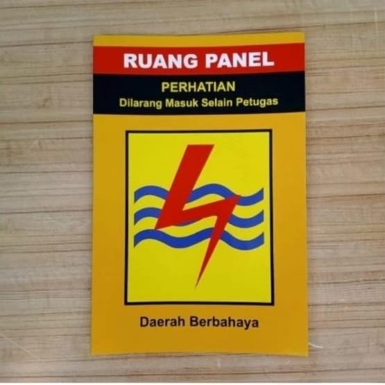 

STIKER SIGN 15X20 RUANG PANEL AWAS BERBAHAYA. RAMBU K3 SAFETY