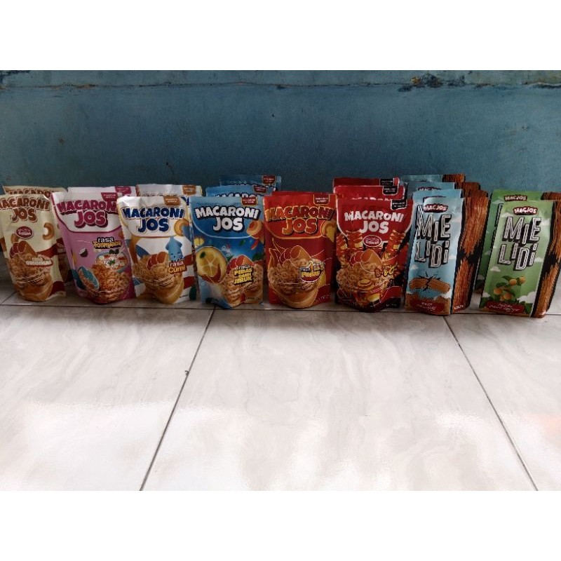 

Macjos macaroni Mie lidi snack pelbagai varian rasa 100g