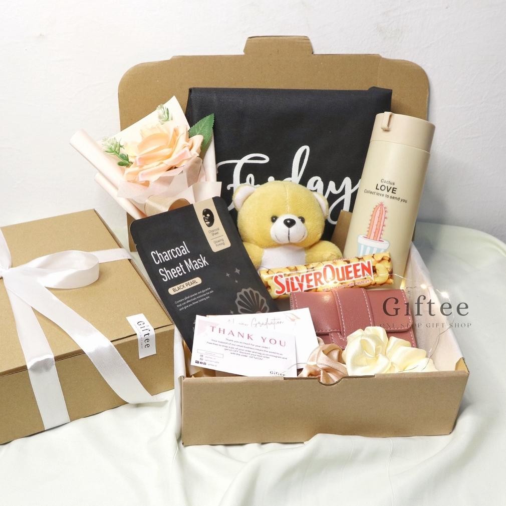 

Termurah Hampers Cewek Wanita Premium Kado Ultah Ulang Tahun Birthday Cewe Pacar Gift Box Set Hadiah Pernikahan Wedding Paket Sidang Seminar Proposal Sempro Wisuda Graduation Murah Anniversary Valentine ValentineS Day Hari KasihSayang Valentin By Giftee