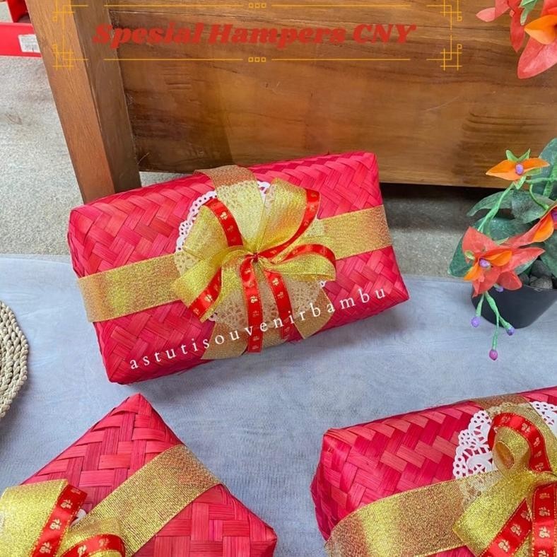 

Flash Sale [Spesial Hampers Cny] Besek 30X15 Warna Merah Pita Imlek Besek Murah Besek Hampers Imlek Besek Cantik Kado Imlek Bingkisan Unik Happy Lunar New Year Diskom