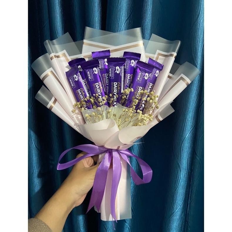 

PROMO MURAH Buket dairymilk // buket silverqueen // buket cokelat // buket bunga