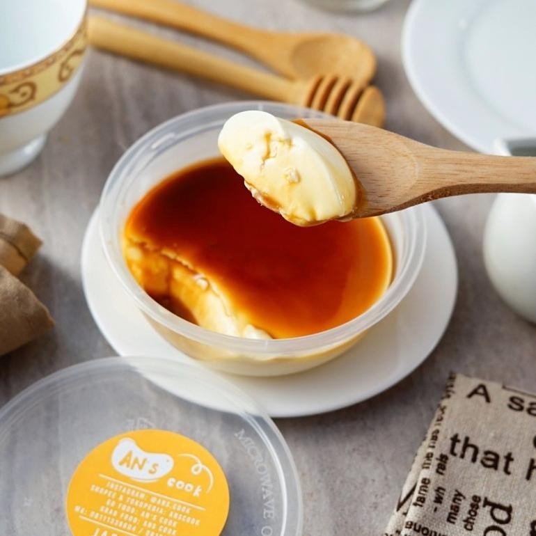 

CNY Hampers CNY / Hamper Imlek / Parcel Chinese New Year / Parsel Tahun Baru Cina / Hampers Valentine isi Japanese Milk Pudding ala Gyukaku & Risol Mayo / Jamur / Tuna / Burger & Cheese / Salted Egg